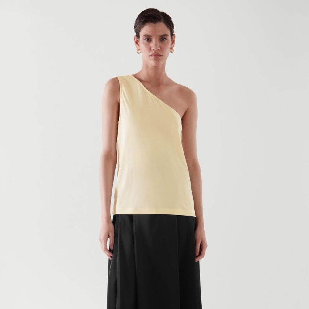 COS One-Shoulder Light Yellow Top Size L NWT